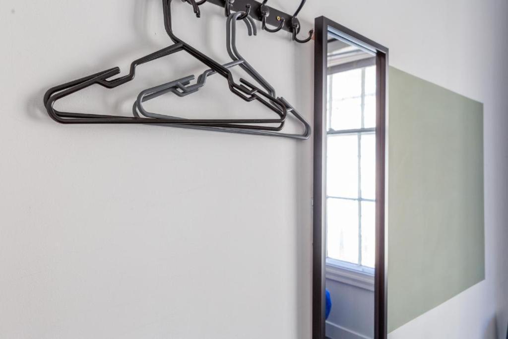 Newcastle'S Most Central Apartment - Sleeps 10 Экстерьер фото