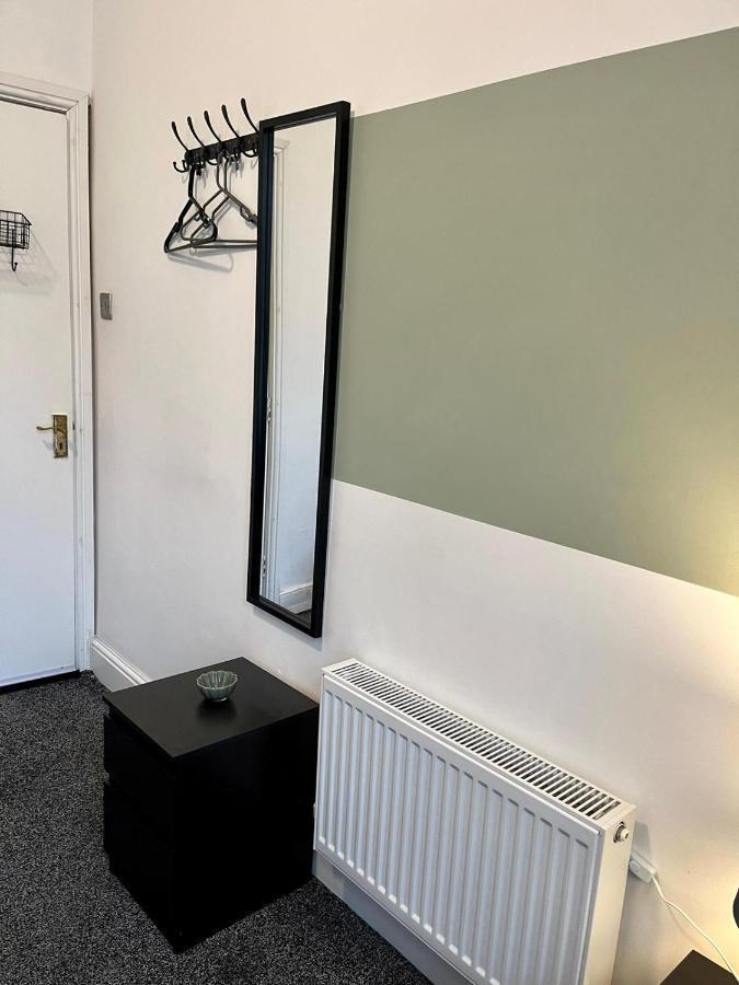 Newcastle'S Most Central Apartment - Sleeps 10 Экстерьер фото